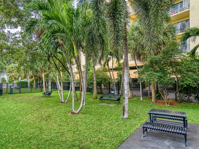 200 178th Dr # 603, Sunny Isles Beach FL 33160