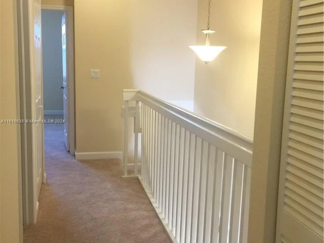 484 SE 32 Ave, Homestead FL 33033