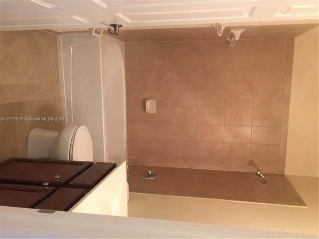 484 SE 32 Ave, Homestead FL 33033