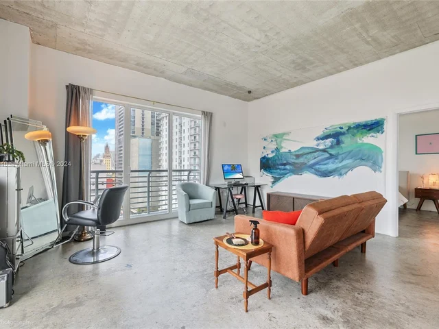 133 NE 2nd Ave # 1013, Miami FL 33132