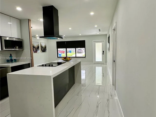 1997 SW 28th Ave, Fort Lauderdale FL 33312