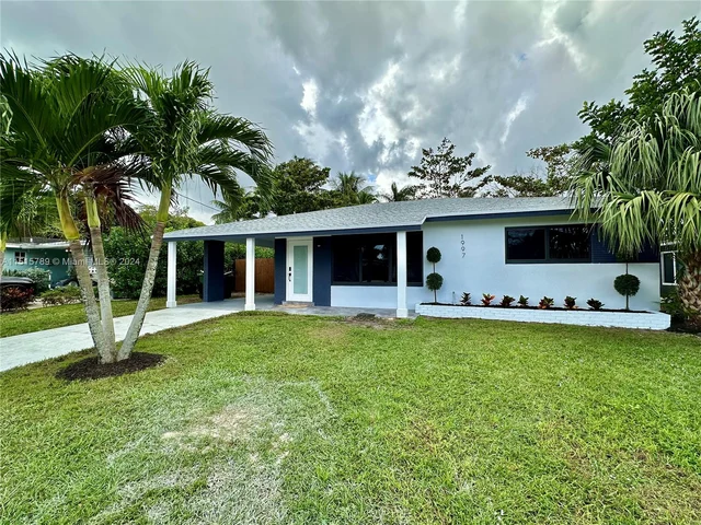 1997 SW 28th Ave, Fort Lauderdale FL 33312