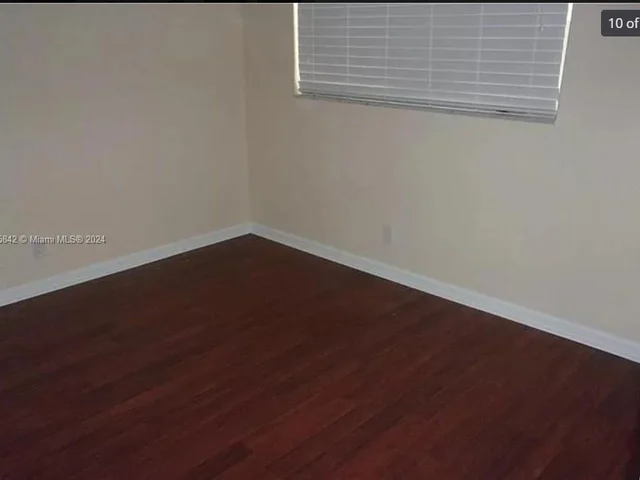 3129 N Palm Aire Dr, Pompano Beach FL 33069