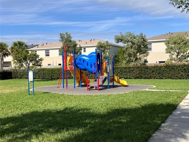 314 NE 5th Pl, Florida City FL 33034