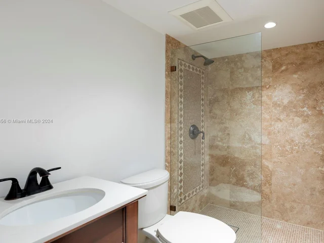 325 Meridian Ave # 15, Miami Beach FL 33139