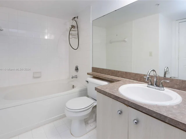 11133 SW 8th St # 204, Pembroke Pines FL 33025