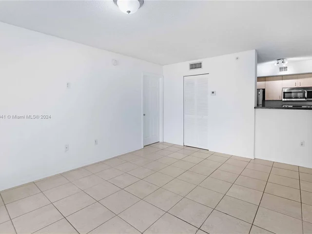 11133 SW 8th St # 204, Pembroke Pines FL 33025