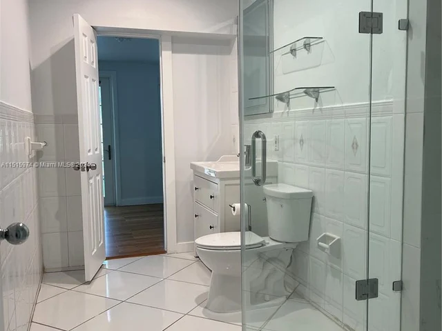 745 S Shore Dr, Miami Beach FL 33141