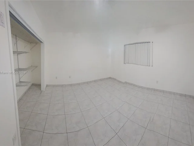 18621 SW 122nd Ct, Miami FL 33177