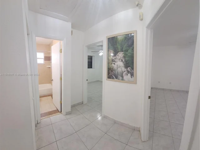 18621 SW 122nd Ct, Miami FL 33177