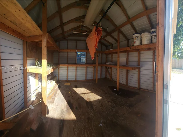 18621 SW 122nd Ct, Miami FL 33177