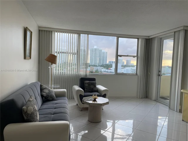3180 S Ocean Dr # 721, Hallandale Beach FL 33009