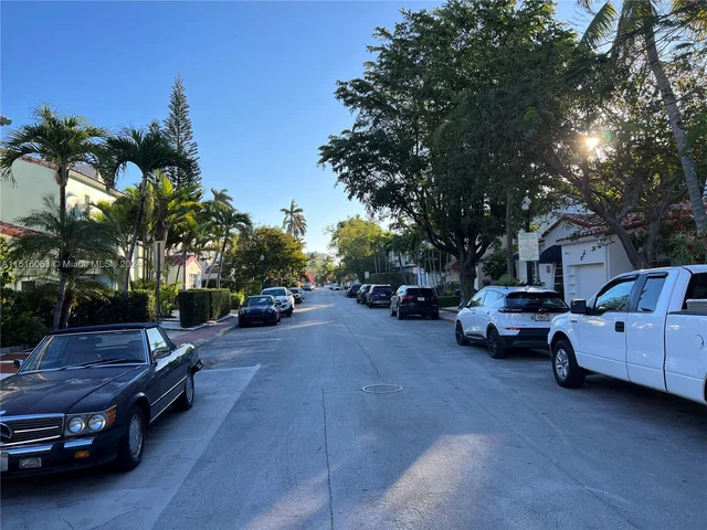 1438 Jefferson Ave, Miami Beach FL 33139