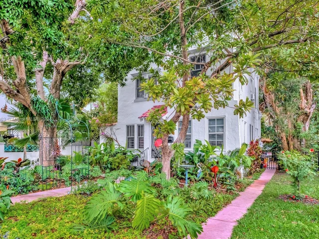 1438 Jefferson Ave, Miami Beach FL 33139