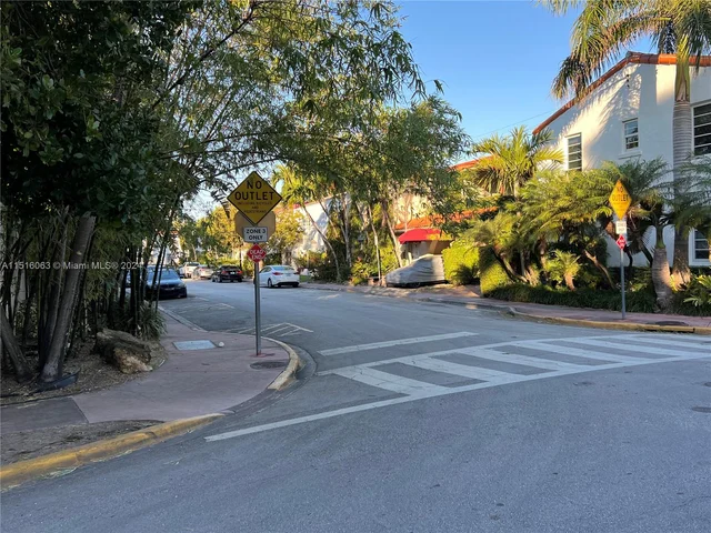 1438 Jefferson Ave, Miami Beach FL 33139