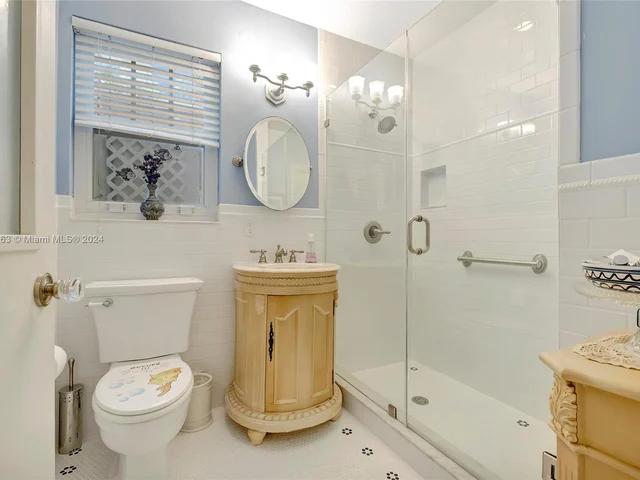 1438 Jefferson Ave, Miami Beach FL 33139