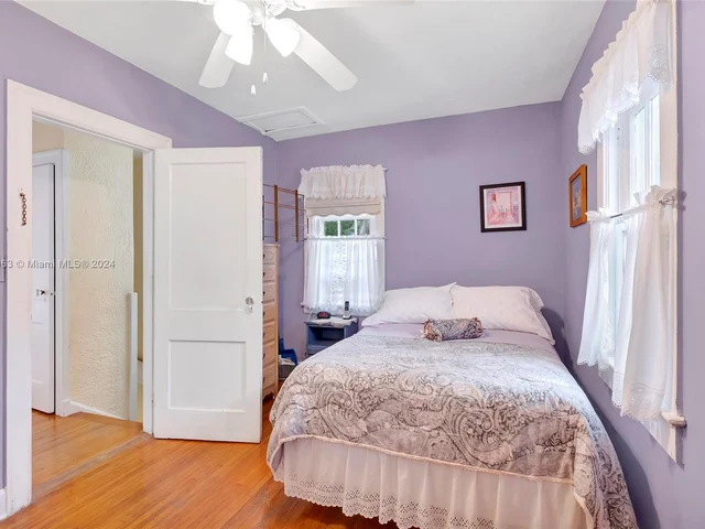 1438 Jefferson Ave, Miami Beach FL 33139