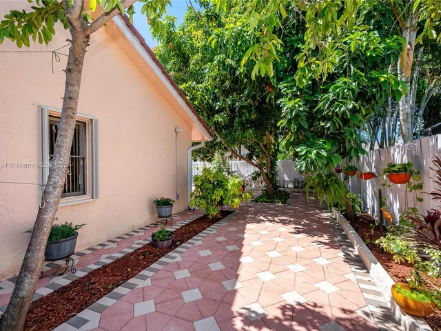 7537 Black Olive Ave # 0, Tamarac FL 33321