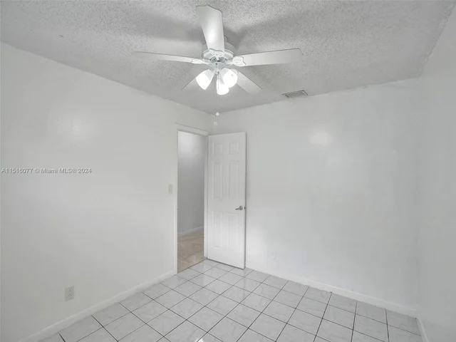 12126 NW 33rd St, Coral Springs FL 33065