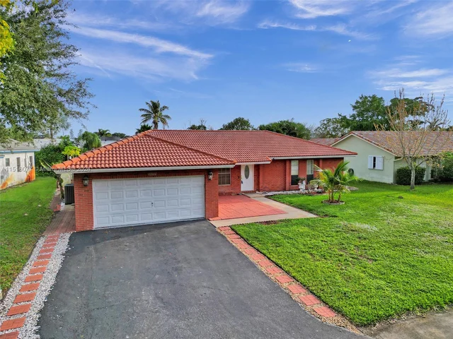 12126 NW 33rd St, Coral Springs FL 33065