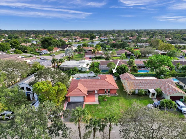 12126 NW 33rd St, Coral Springs FL 33065