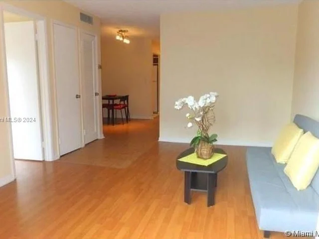 3582 NE 171 # 203, North Miami Beach FL 33160