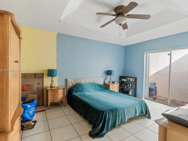 990 NW 131st Ave, Miami FL 33182