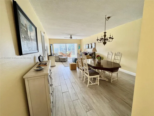 3150 N Palm Aire Dr # 404, Pompano Beach FL 33069