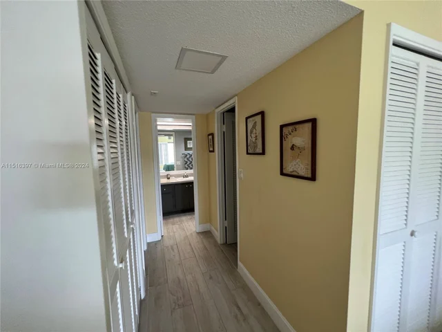 3150 N Palm Aire Dr # 404, Pompano Beach FL 33069