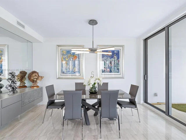 100 E Las Olas Blvd # 3201, Fort Lauderdale FL 33301