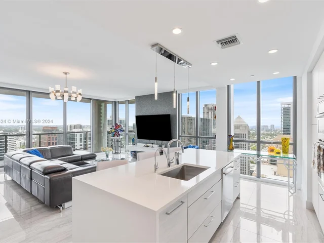 100 E Las Olas Blvd # 3201, Fort Lauderdale FL 33301