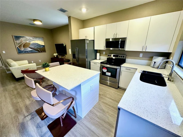 11753 SW 245th Ter, Homestead FL 33032