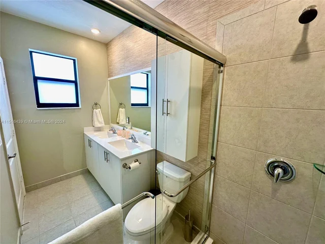 11753 SW 245th Ter, Homestead FL 33032