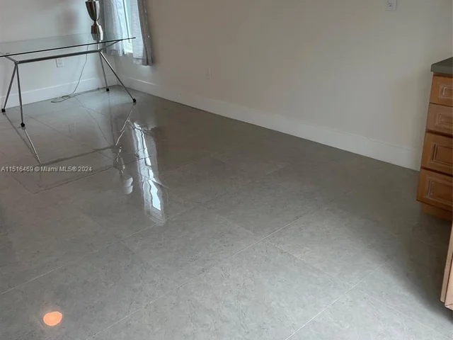 248 Carlisle Dr, Miami Springs FL 33166