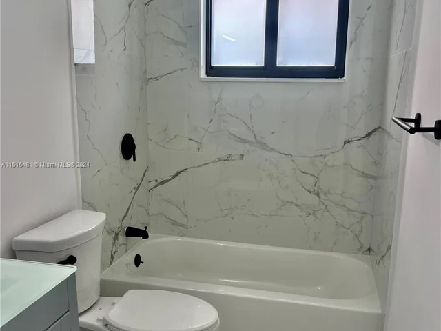 3530 NW 197th St, Miami Gardens FL 33056