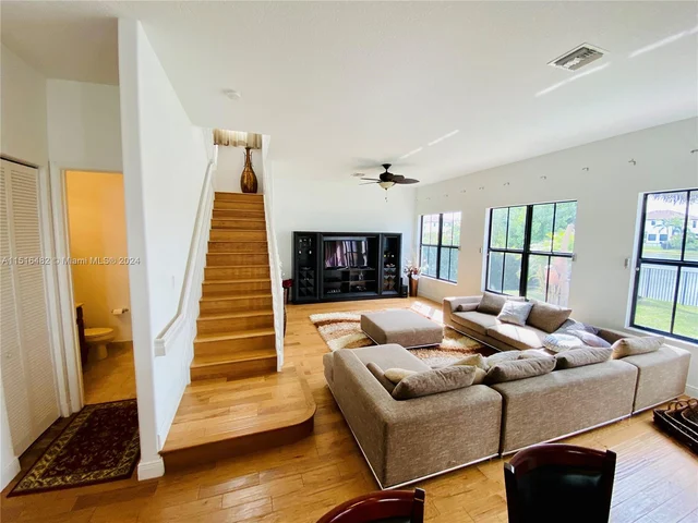 3172 NW 82nd Way, Cooper City FL 33024