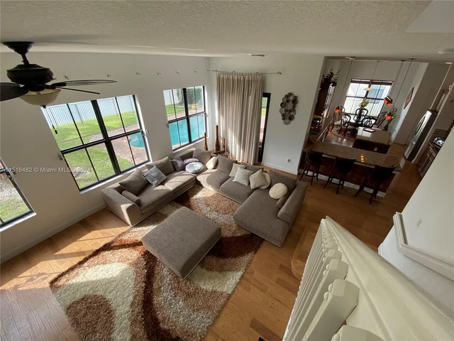 3172 NW 82nd Way, Cooper City FL 33024