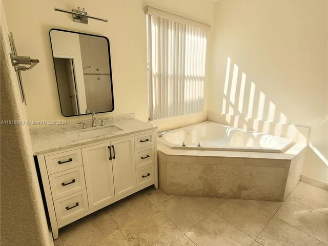 2231 SW 164th Ave, Miramar FL 33027