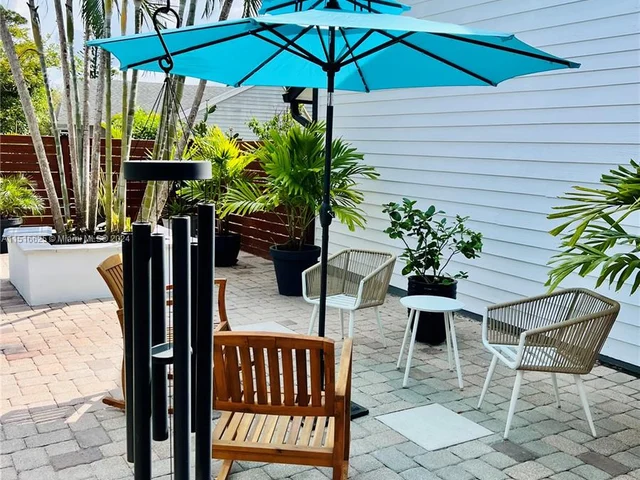 457 Goldenwood Way, Wellington FL 33414