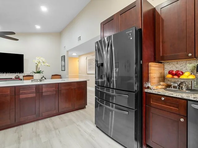 457 Goldenwood Way, Wellington FL 33414