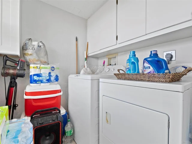 3095 N Course Dr # 602, Pompano Beach FL 33069