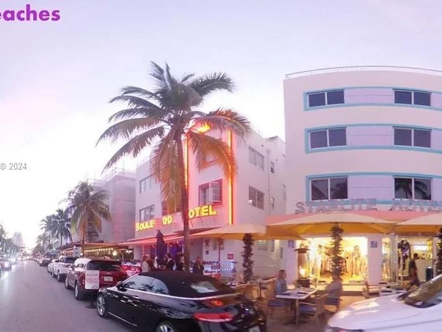 3600 Mystic Pointe Dr. # 1801, Aventura FL 33180