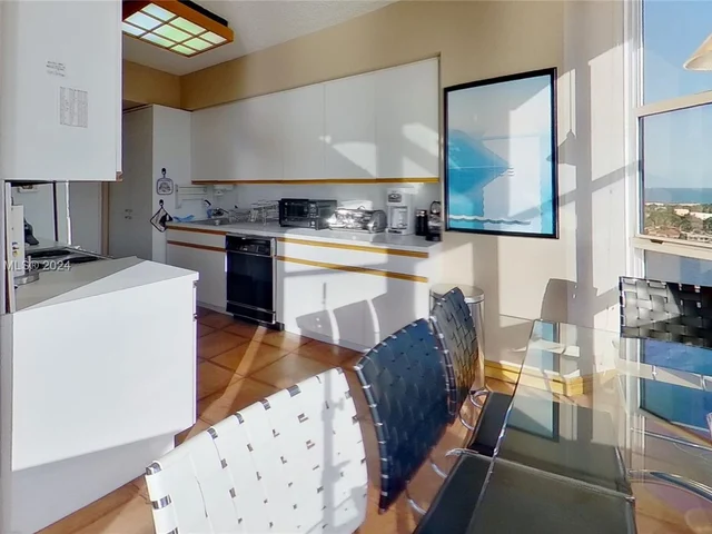 3600 Mystic Pointe Dr. # 1801, Aventura FL 33180