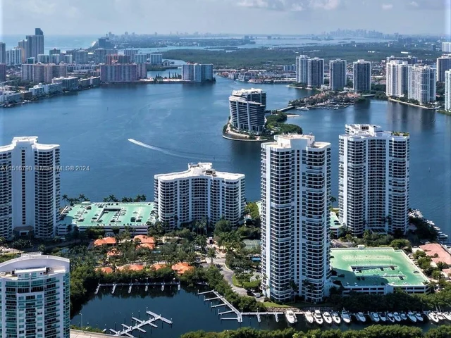 3600 Mystic Pointe Dr. # 1801, Aventura FL 33180