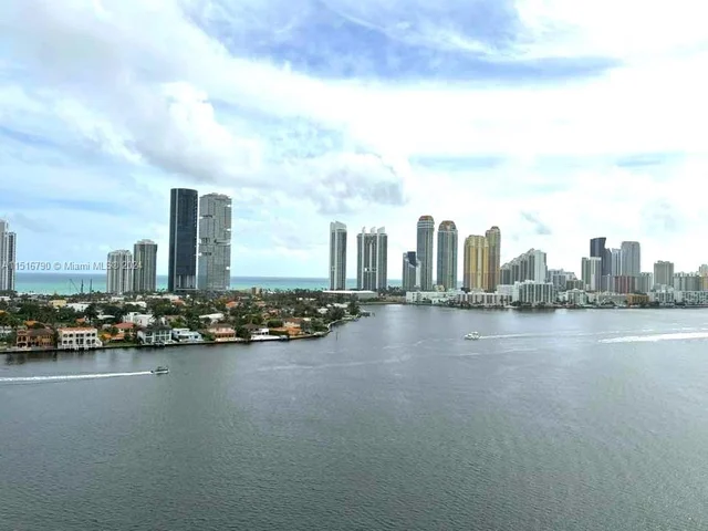 3600 Mystic Pointe Dr. # 1801, Aventura FL 33180