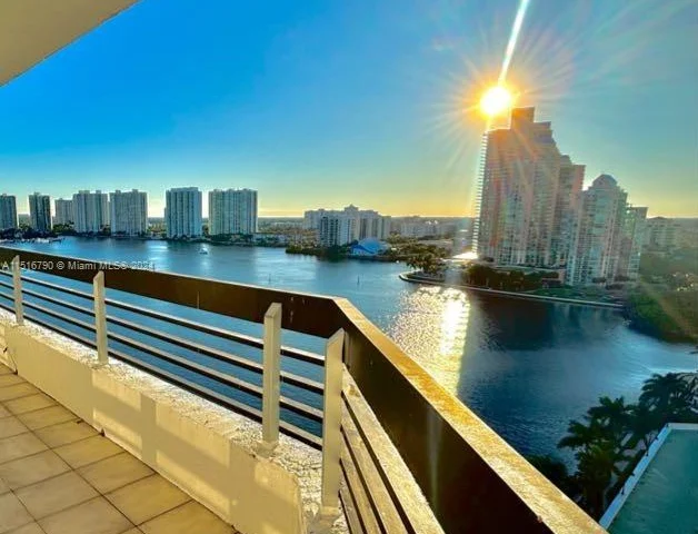 3600 Mystic Pointe Dr. # 1801, Aventura FL 33180