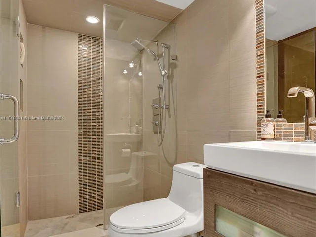 20225 NE 34th Ct # 2017, Aventura FL 33180