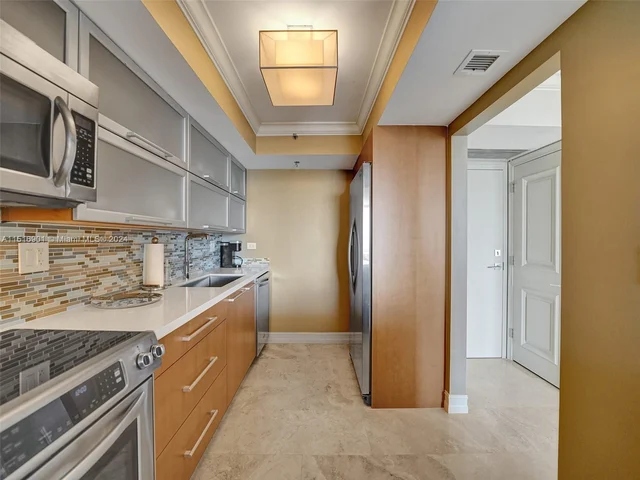 20225 NE 34th Ct # 2017, Aventura FL 33180