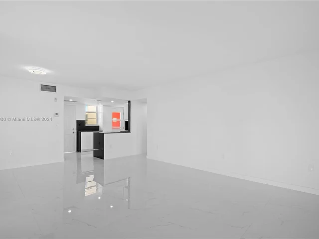 2999 Point East Dr # C514, Aventura FL 33160