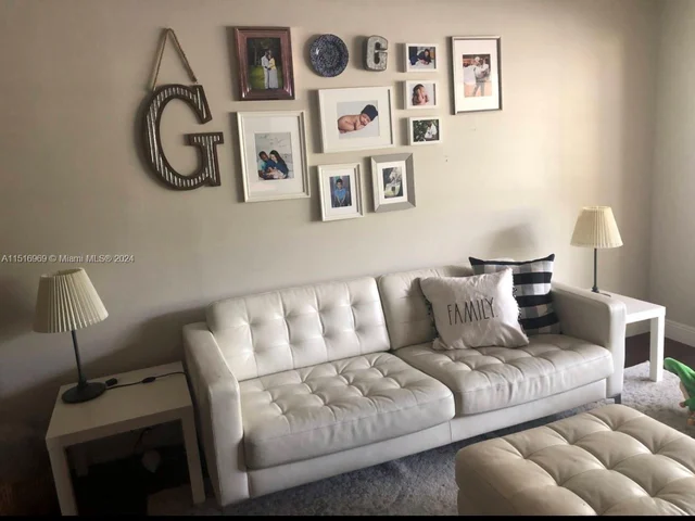 6500 Cypress Rd # 211, Plantation FL 33317